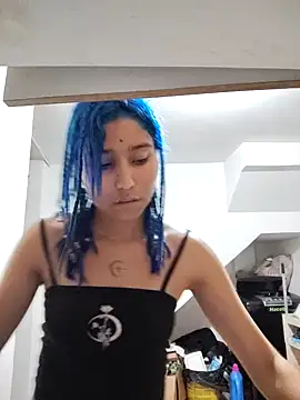 Snapshot of SAT--SU_U chatting on December 2025 11:00:01 PM SAT--SU U online show from December 2025 11:00:01 PM