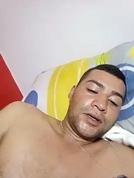 EISONREINA11 online show from May 2026 04:31:01 AM