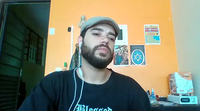 Snapshot of Magno_ATV chatting on January 2025 02:14:01 PM Magno ATV online show from January 2025 02:14:01 PM