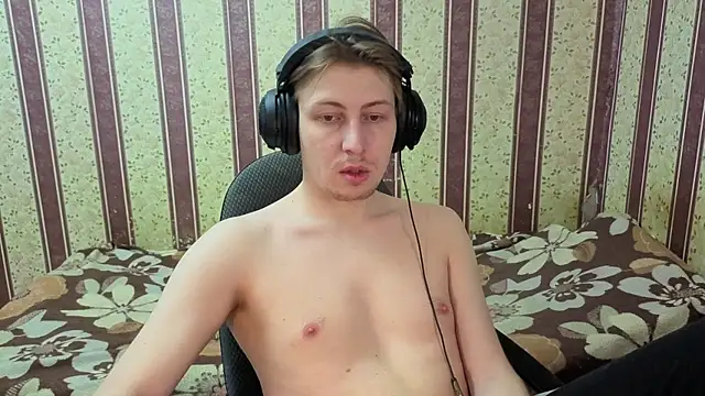 darienlarge online show from December 2025 08:00:01 AM