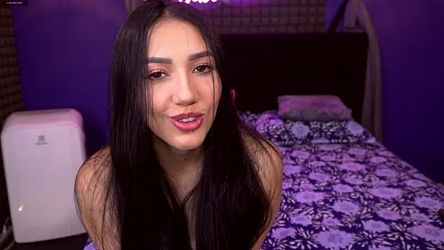 Snapshot of bull_vixen2001 chatting on July 2026 11:36:01 AM bull vixen2001 online show from July 2026 11:36:01 AM