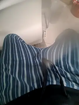 Snapshot of Zauberstab8 chatting on December 2024 09:28:02 AM Zauberstab8 online show from December 2024 09:28:02 AM