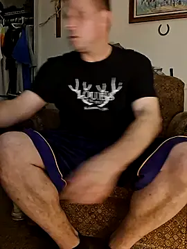 curiouscock38 online show from December 2025 10:50:02 PM