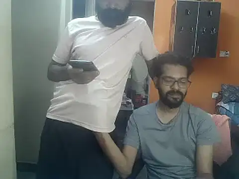 Snapshot of Indiaguy4u chatting on February 2025 05:47:02 PM Indiaguy4u online show from February 2025 05:47:02 PM