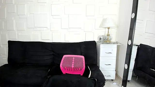 Snapshot of dollpamela chatting on January 2025 11:33:01 PM dollpamela online show from January 2025 11:33:01 PM