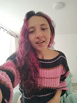  Laary online show from April 2026 08:37:02 PM