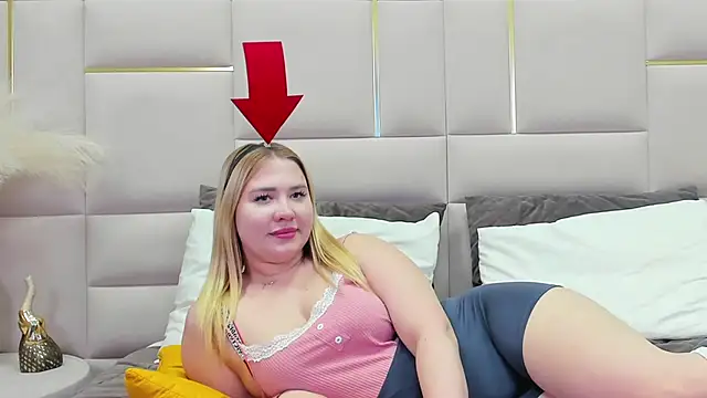 LunaHouston online show from March 2025 01:25:02 AM