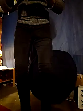 Snapshot of PassiveStute25 chatting on January 2025 08:04:01 PM PassiveStute25 online show from January 2025 08:04:01 PM