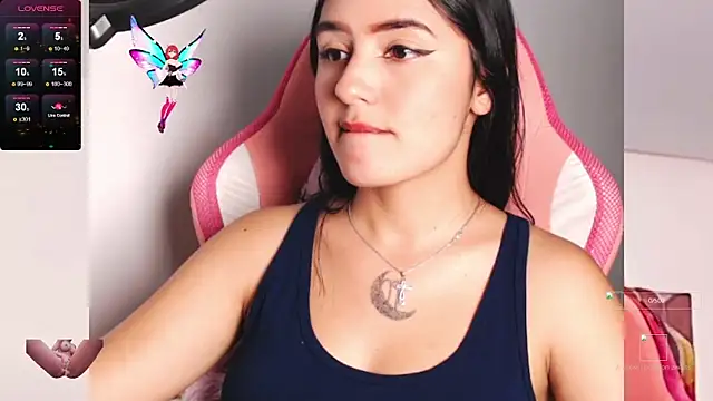 Snapshot of Danae_999 chatting on October 2025 11:24:02 PM Danae 999 online show from October 2025 11:24:02 PM