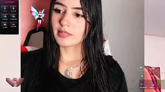 Snapshot of Danae_999 chatting on November 2025 11:15:01 PM Danae 999 online show from November 2025 11:15:01 PM