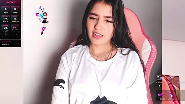 Snapshot of Danae_999 chatting on November 2025 09:51:02 PM Danae 999 online show from November 2025 09:51:02 PM