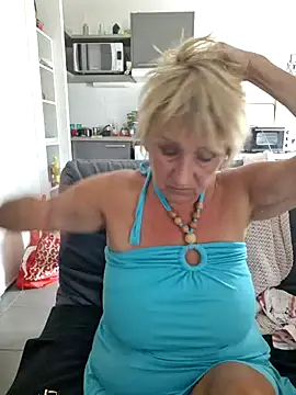 Snapshot of phryna@xh chatting on July 2026 03:53:02 PM phrynaxh online show from July 2026 03:53:02 PM
