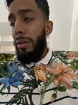 Alessandro  Rossi online show from September 2025 07:35:02 AM