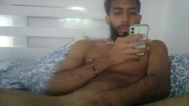 Alessandro  Rossi online show from March 2026 02:17:02 AM