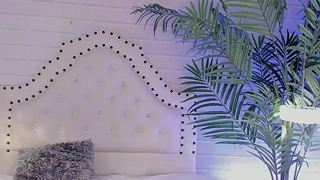  Eurekaa  online show from February 2025 09:00:01 PM