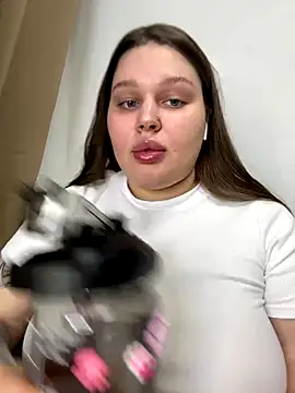 perfect sweety girl online show from September 2025 06:45:01 PM