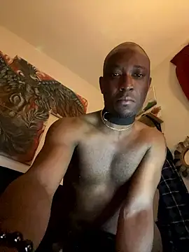 Snapshot of KingB8r chatting on October 2025 03:28:01 AM KingB8r online show from October 2025 03:28:01 AM