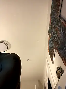 Snapshot of KingB8r chatting on October 2025 05:04:02 AM KingB8r online show from October 2025 05:04:02 AM