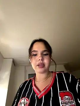 TheCinderella online show from October 2025 11:04:02 PM