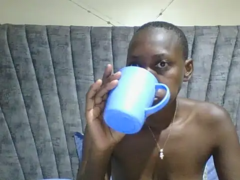 Snapshot of Dizzydose chatting on March 2025 04:54:02 AM Dizzydose online show from March 2025 04:54:02 AM