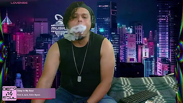 chino roz online show from February 2025 08:42:01 PM