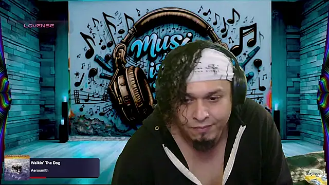 chino roz online show from March 2025 02:56:01 PM