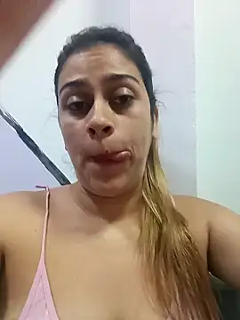 Snapshot of Latina_sexy1 chatting on January 2025 02:58:01 PM Latina sexy1 online show from January 2025 02:58:01 PM