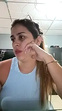 Snapshot of Latina_sexy1 chatting on February 2025 04:14:02 AM Latina sexy1 online show from February 2025 04:14:02 AM