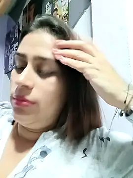 Latina sexy1 online show from October 2025 01:49:02 AM