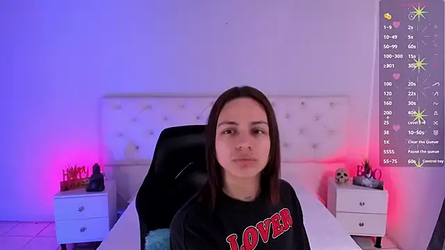 Aron cruz online show from October 2025 01:40:02 PM