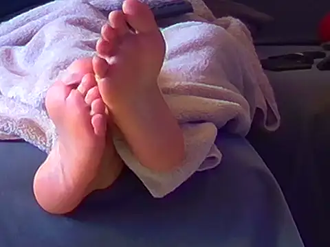 Snapshot of cpl216 chatting on October 2025 01:42:02 PM cpl216 online show from October 2025 01:42:02 PM