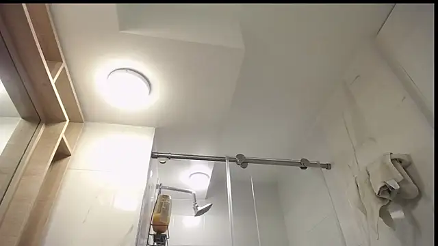 Santiago kiler online show from October 2025 01:01:01 PM