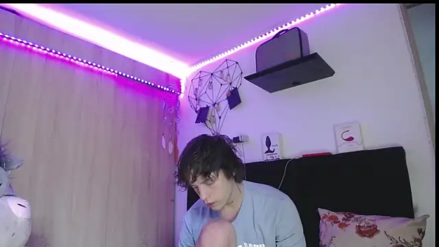 Snapshot of Santiago_kiler chatting on March 2026 12:27:01 PM Santiago kiler online show from March 2026 12:27:01 PM