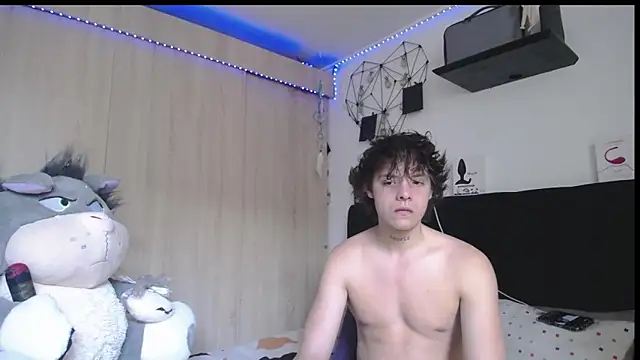 Santiago kiler online show from May 2026 04:03:02 PM