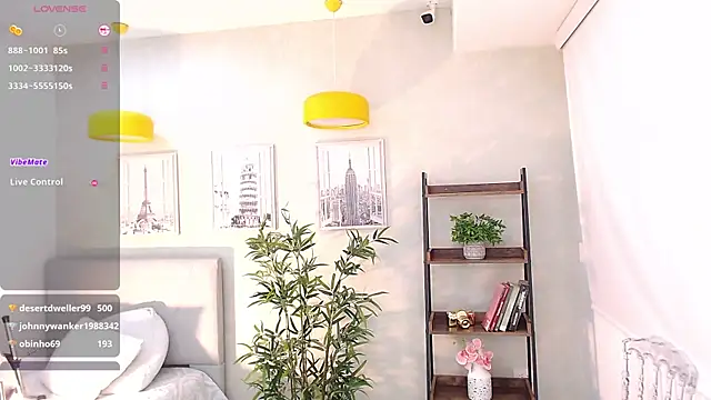 Snapshot of Sassy--Girl chatting on January 2025 12:46:02 AM Sassy--Girl online show from January 2025 12:46:02 AM