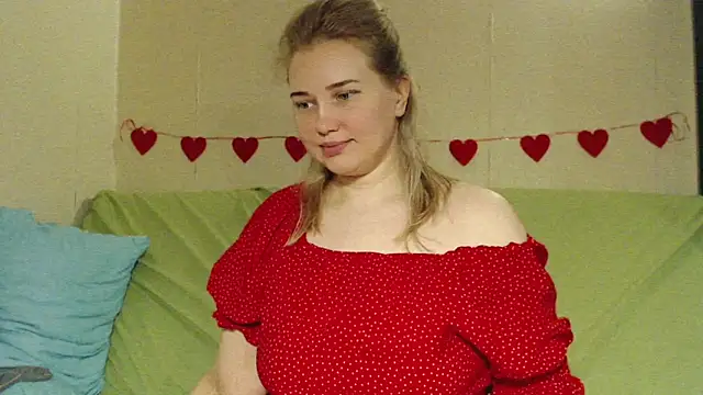 mmmPinUpGirl online show from April 2026 11:13:01 PM