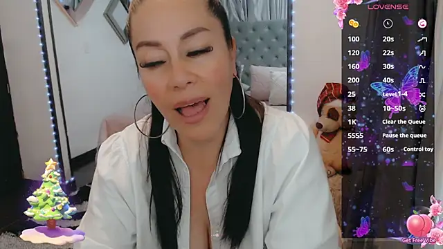 Snapshot of jlove_bss chatting on December 2024 02:24:01 AM jlove bss online show from December 2024 02:24:01 AM