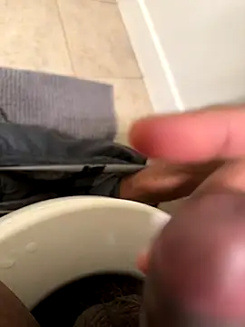 Pavan921 online show from November 2025 09:25:02 PM