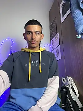 sorry-mom69 online show from December 2025 12:21:01 PM