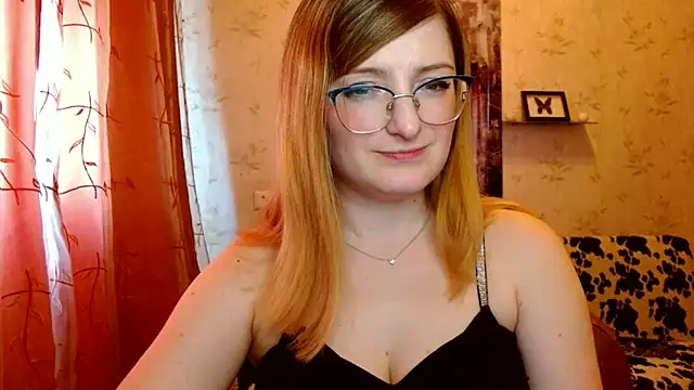 Snapshot of Arielsssplash chatting on March 2025 12:01:02 PM Arielsssplash online show from March 2025 12:01:02 PM