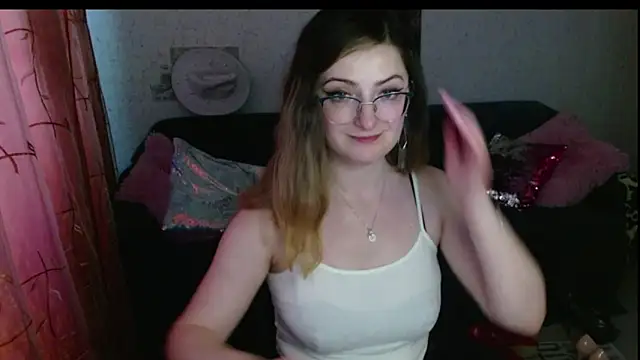 Snapshot of Arielsssplash chatting on June 2026 05:35:01 PM Arielsssplash online show from June 2026 05:35:01 PM