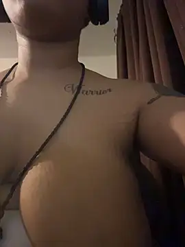 nickytheehawtie online show from March 2026 01:21:01 AM