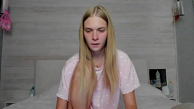 Snapshot of molly_hunt_ chatting on September 2025 03:30:02 AM molly hunt online show from September 2025 03:30:02 AM