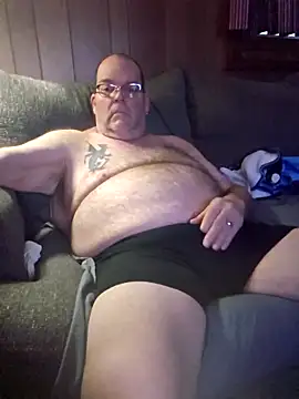 mrwizard4570 online show from April 2026 10:45:02 AM