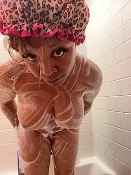 Snapshot of Kayyummy98 chatting on November 2025 05:45:02 AM Kayyummy98 online show from November 2025 05:45:02 AM