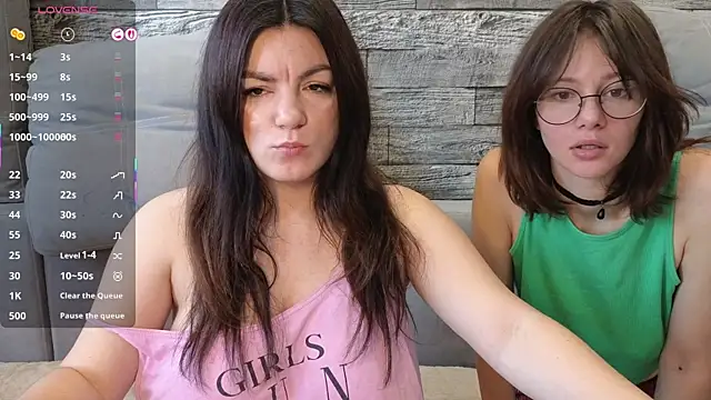 Vika loves you online show from October 2025 02:12:02 AM