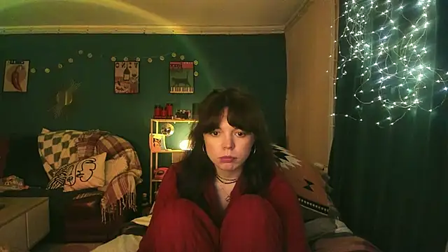 ClancyMorissey online show from April 2026 05:21:01 PM