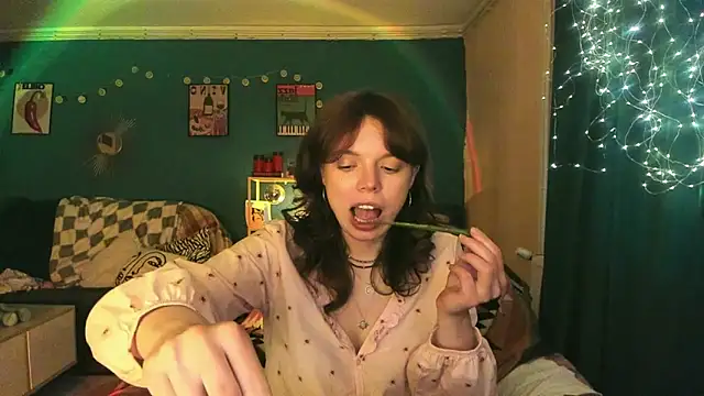 ClancyMorissey online show from May 2026 05:18:02 PM