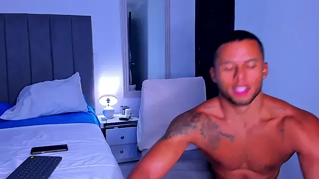 ethan brown  online show from October 2025 03:32:01 PM