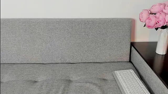 Snapshot of miss_emily_ chatting on October 2025 11:05:01 PM miss emily online show from October 2025 11:05:01 PM